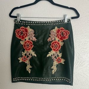Faux leather mini skirt